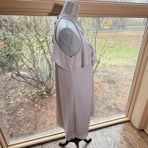 Cocktail dress Halter Ruffle Dress Sleeveless A-Line Knee Length chic feminine - Picture 7 of 7